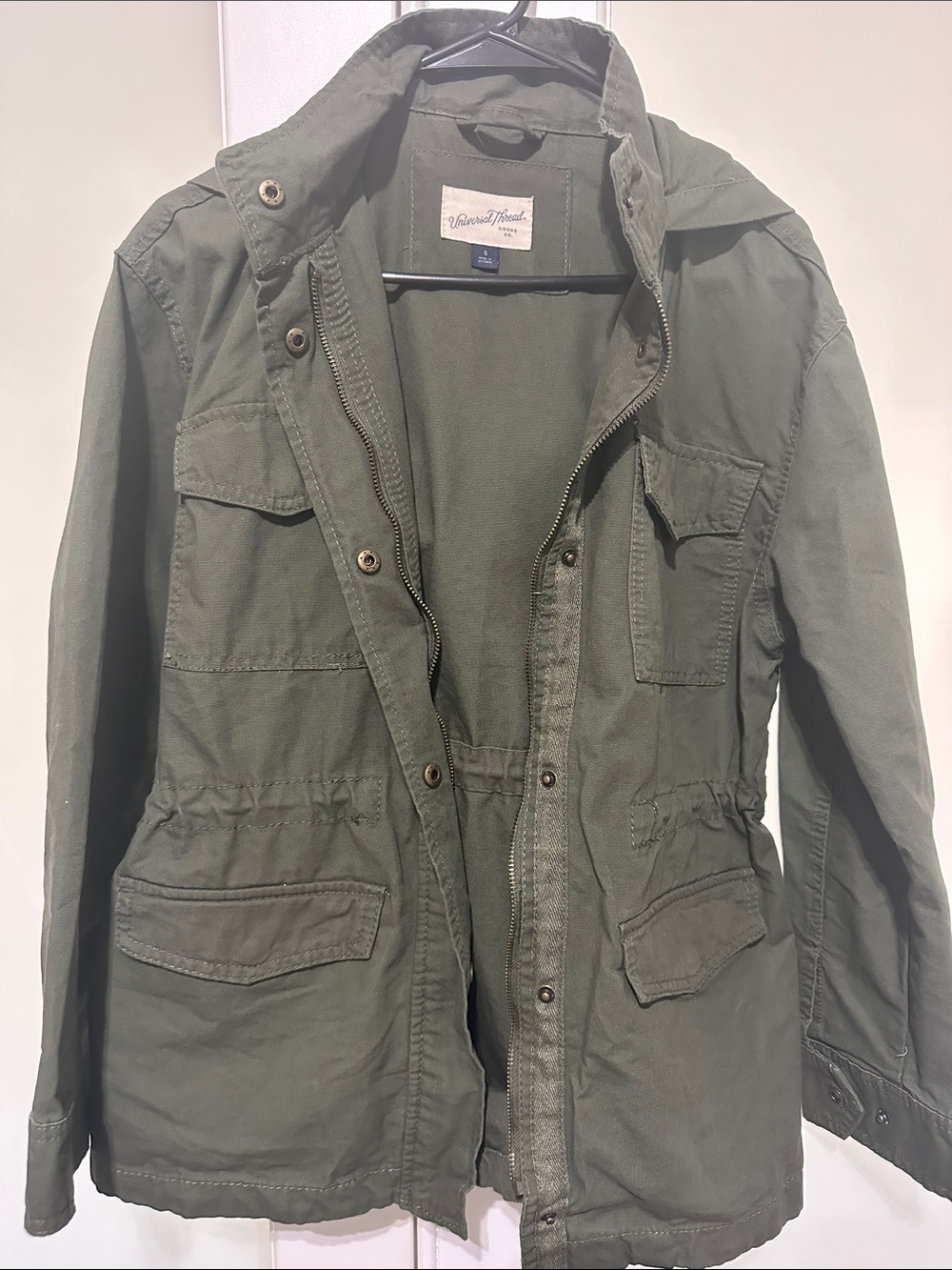 Universal Thread Woman's Utility Jacket in Olive